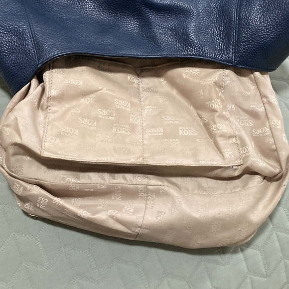 MK Michael Kors leather hobo bag - Picture 13 of 16